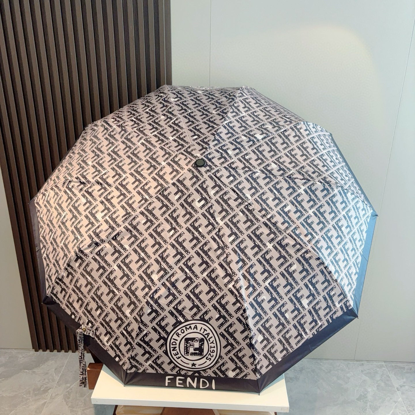 J1R85F120 Popular UV resistant umbrella