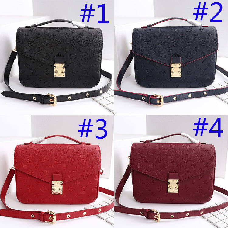 B1X41E92 Popular leather bag 