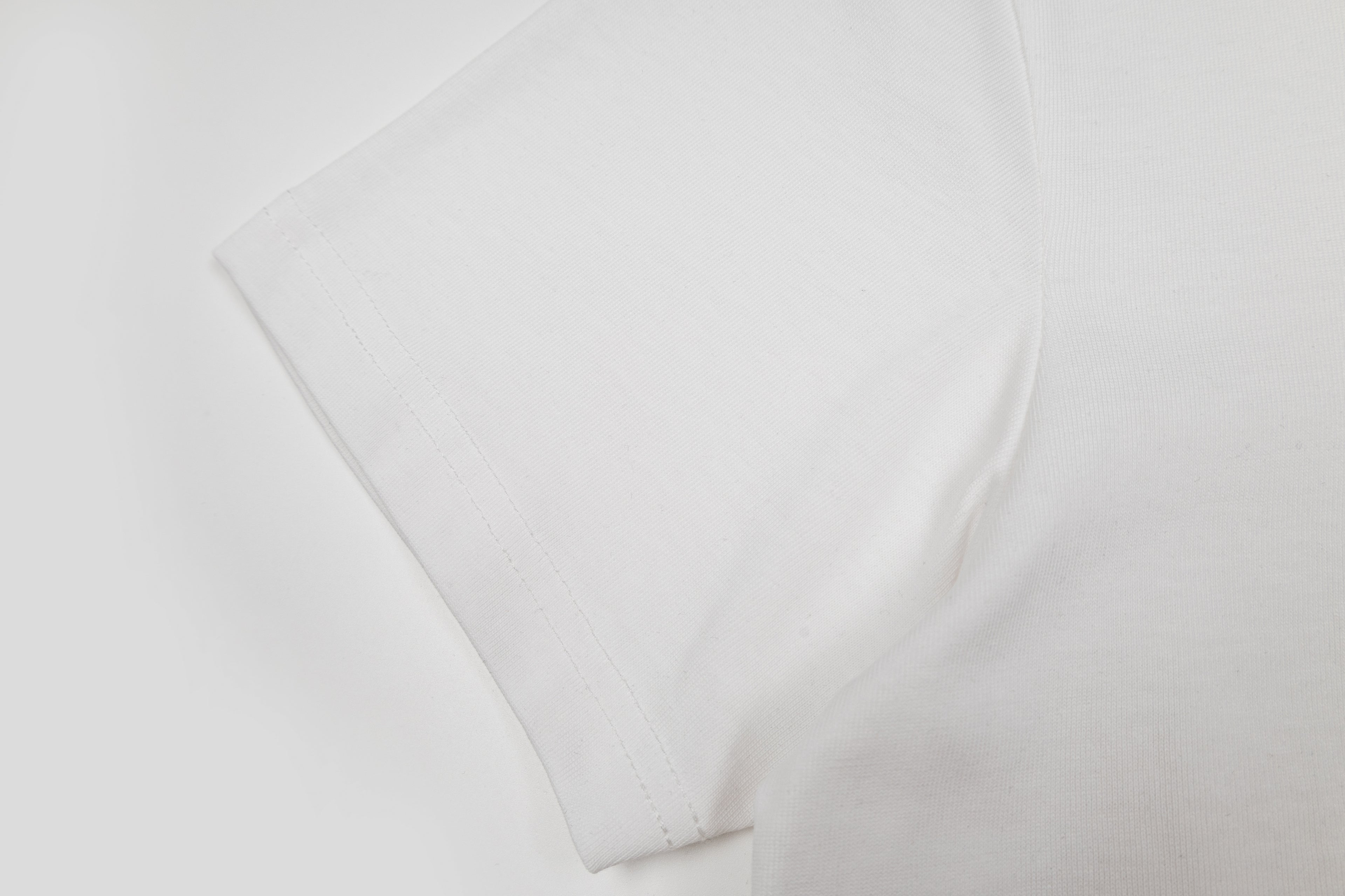 U1R76R45 Popular T-shirts