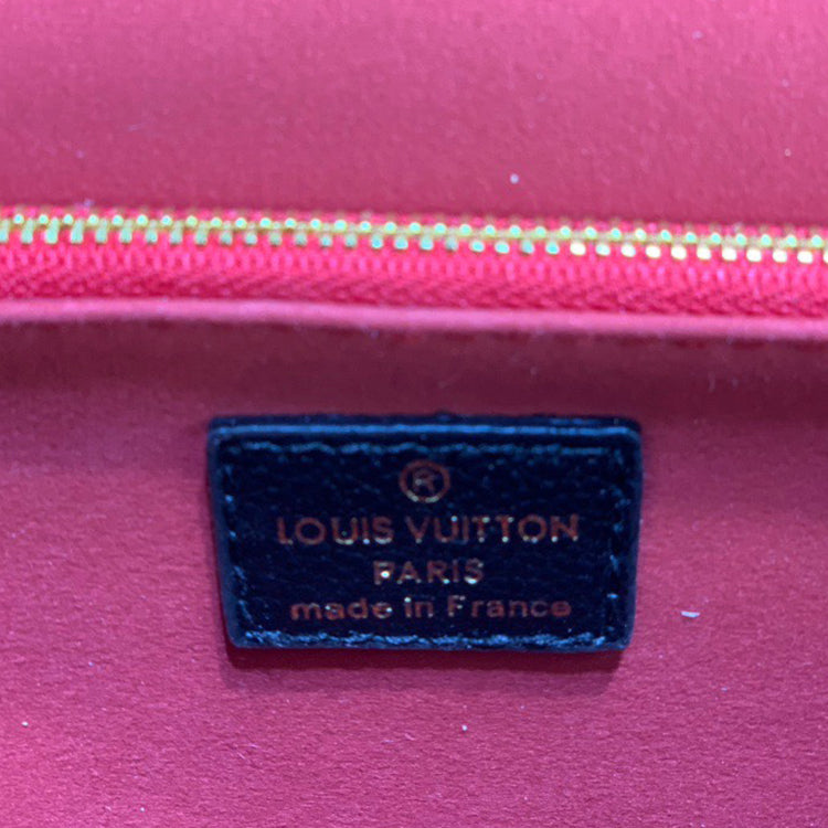 B1X51E113 Popular leather bag 