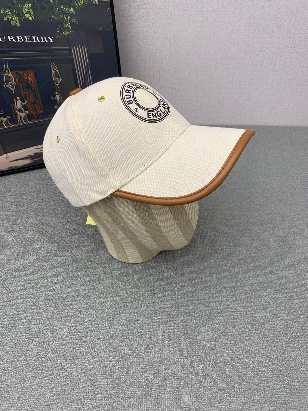 M1P45R575 Popular  hats
