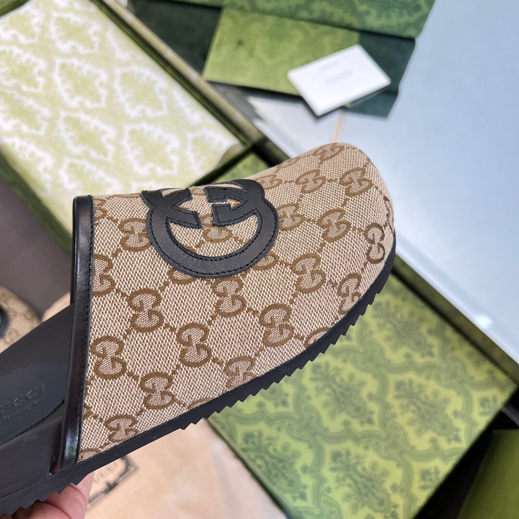 Z2YB26 Popular Slippers