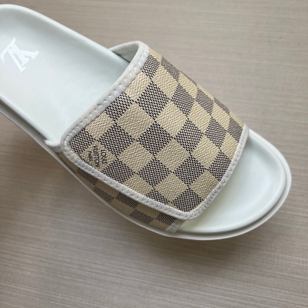 Z5WE245 Popular Slippers