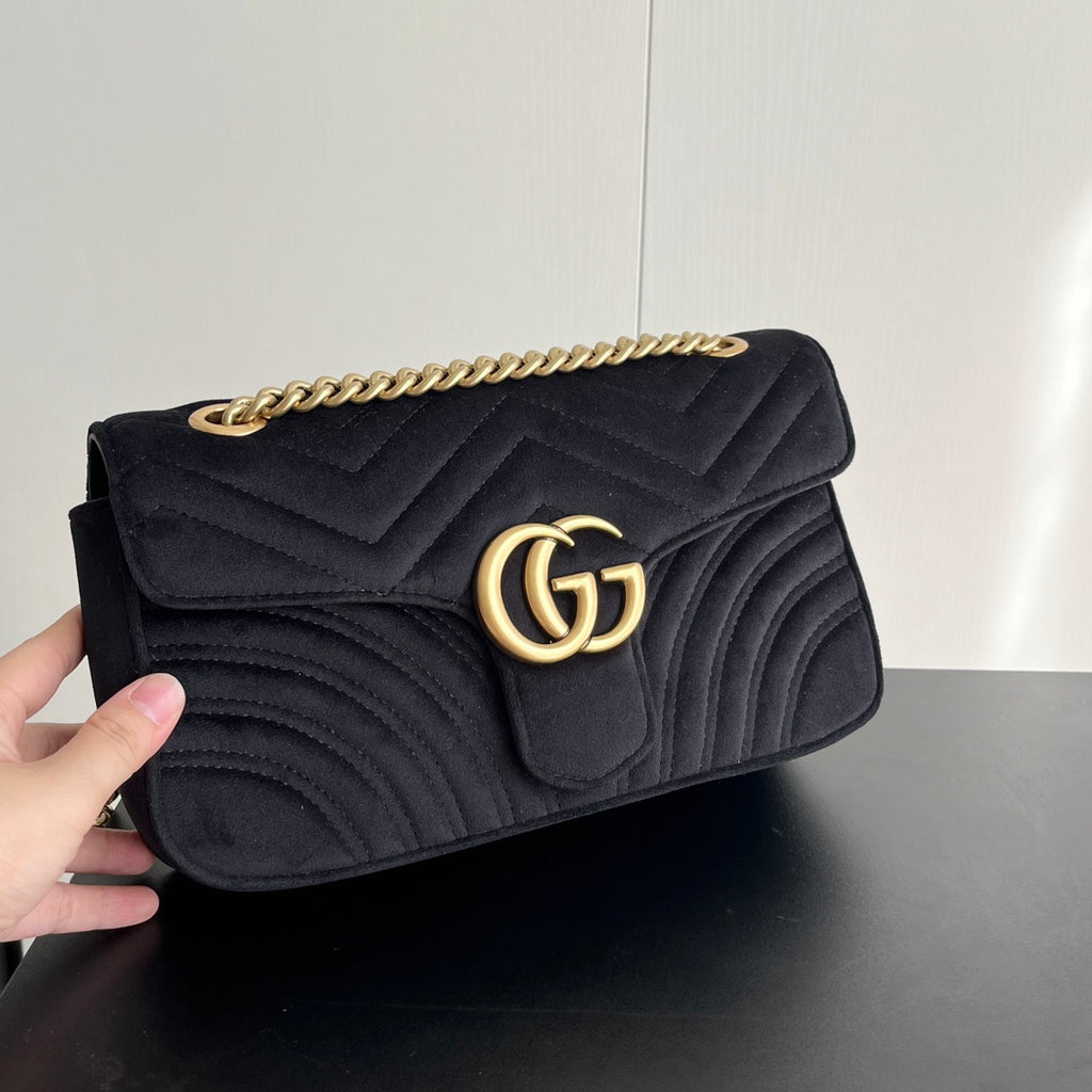 B1P36B66 Popular leather bag