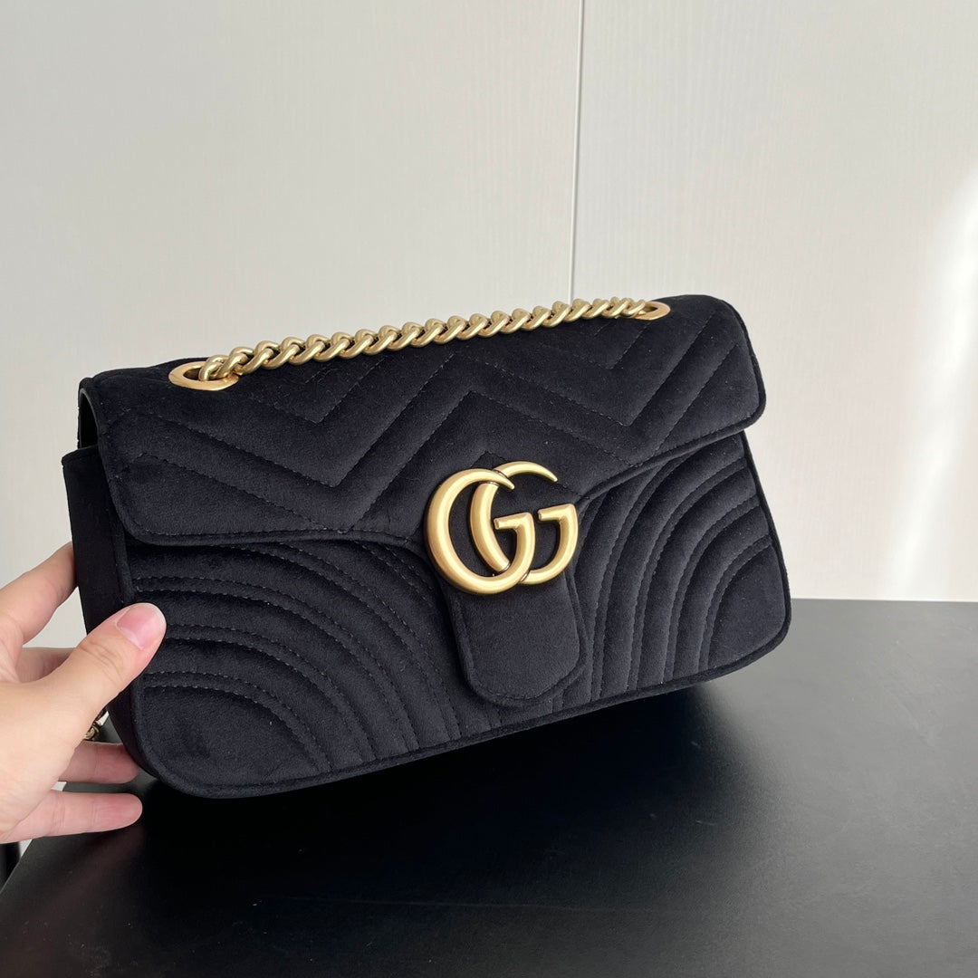 B1P36B66 Popular leather bag