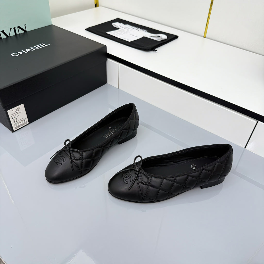Z2Q105C413 Popular high-quality leather Shoes