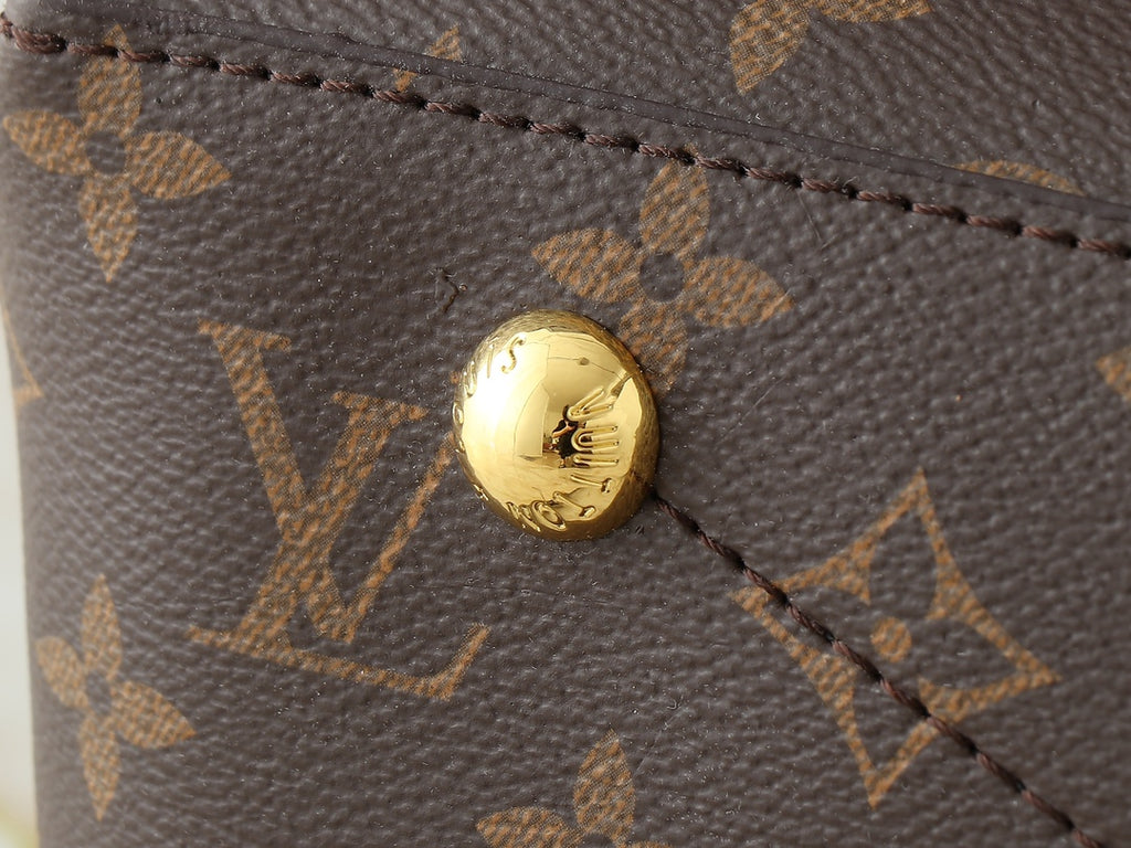 B1W35E115 Popular leather bag
