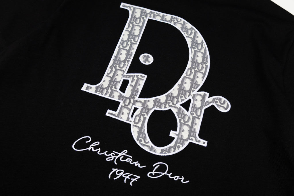 U1R76D29 Popular T-shirts