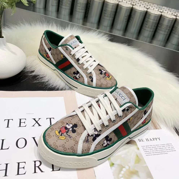 Z2Q105B205 Popular high-quality Shoes