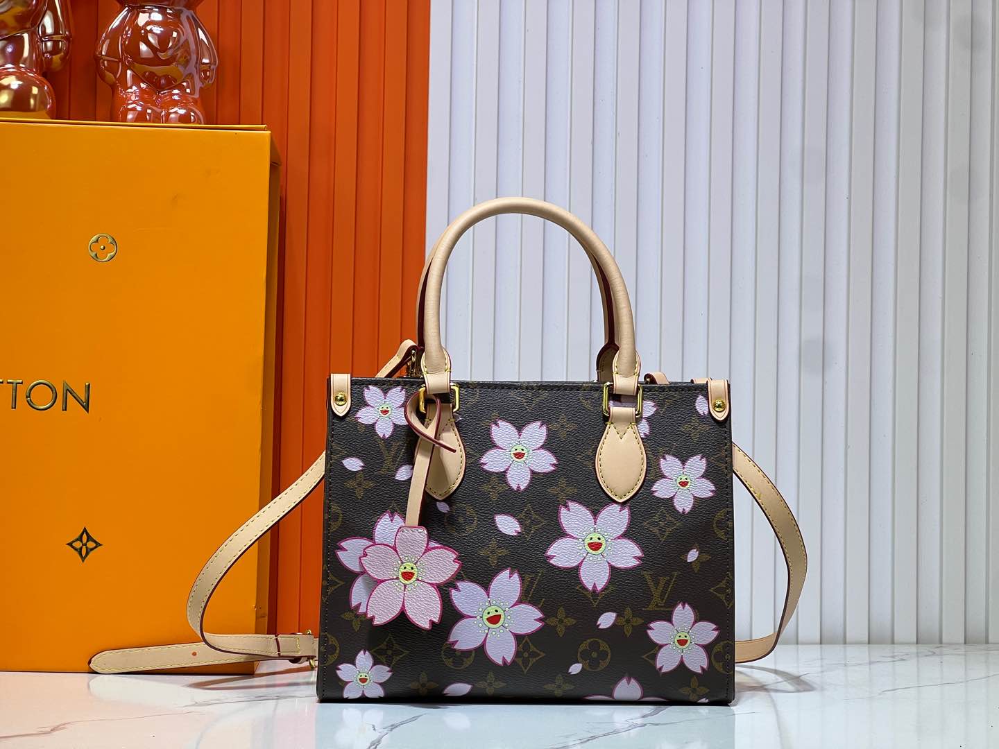 B1W15E42 Popular  leather bag
