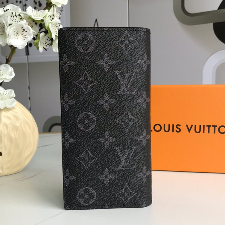 B1X31E2 Popular leather wallets
