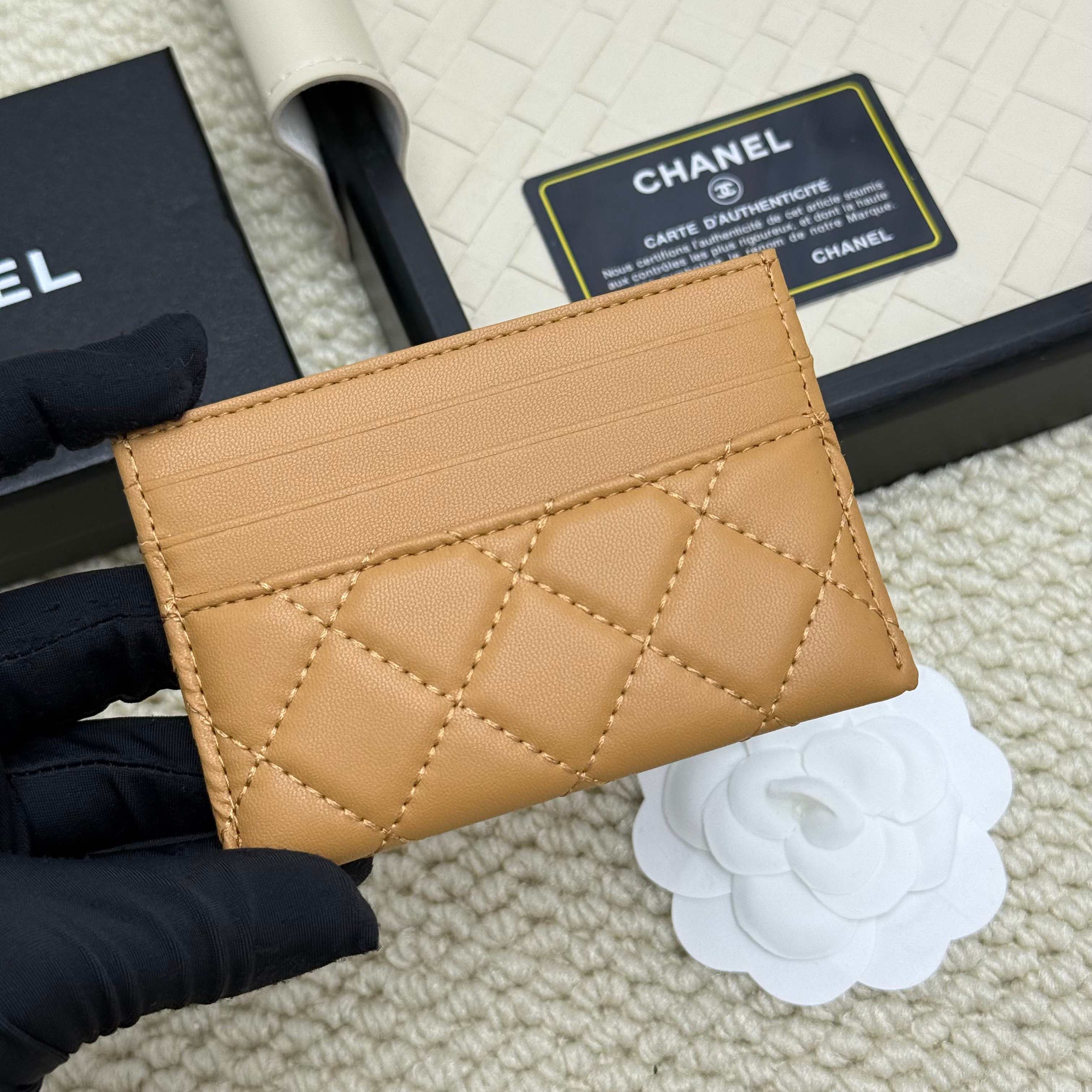 B1R115C154 Popular card holder