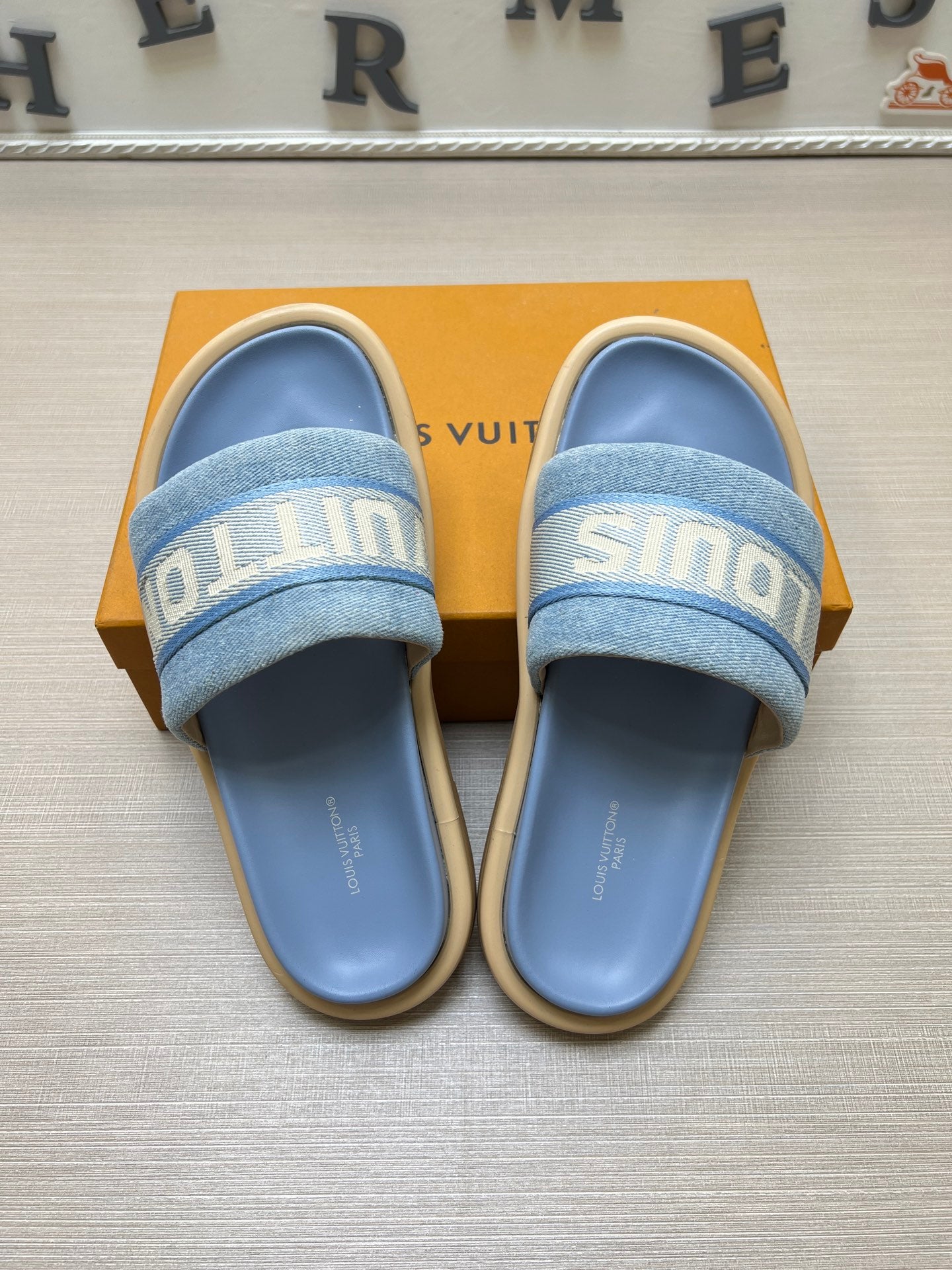 Z5Z35E300 Popular Slippers