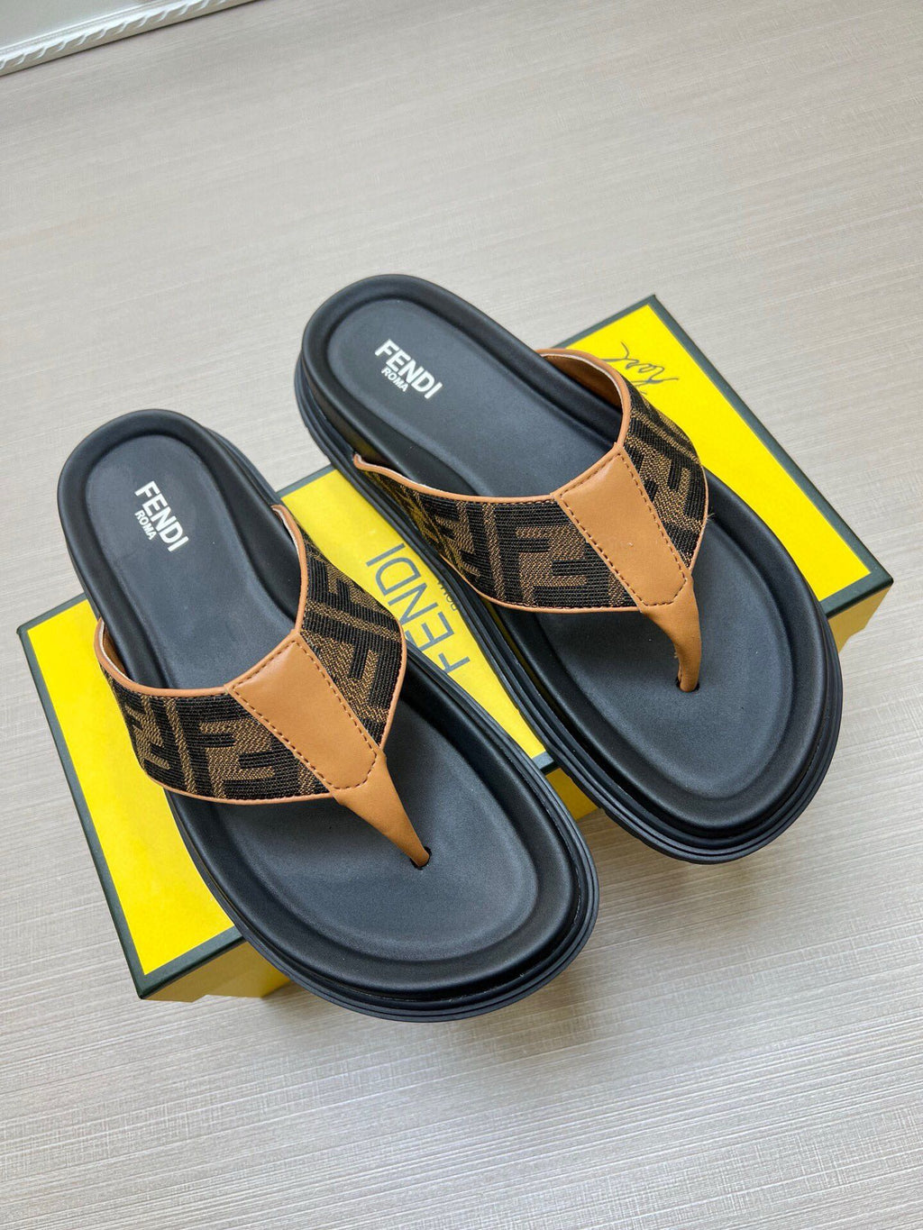 Z5LF222 Popular Slippers