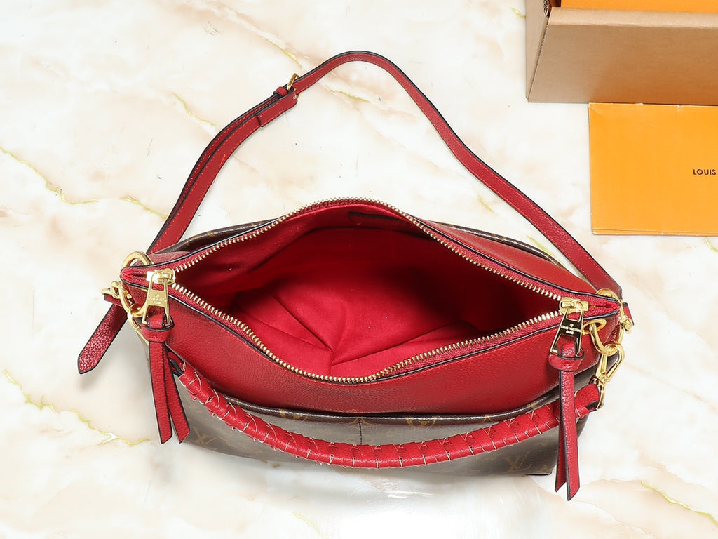 B1W35E115 Popular leather bag