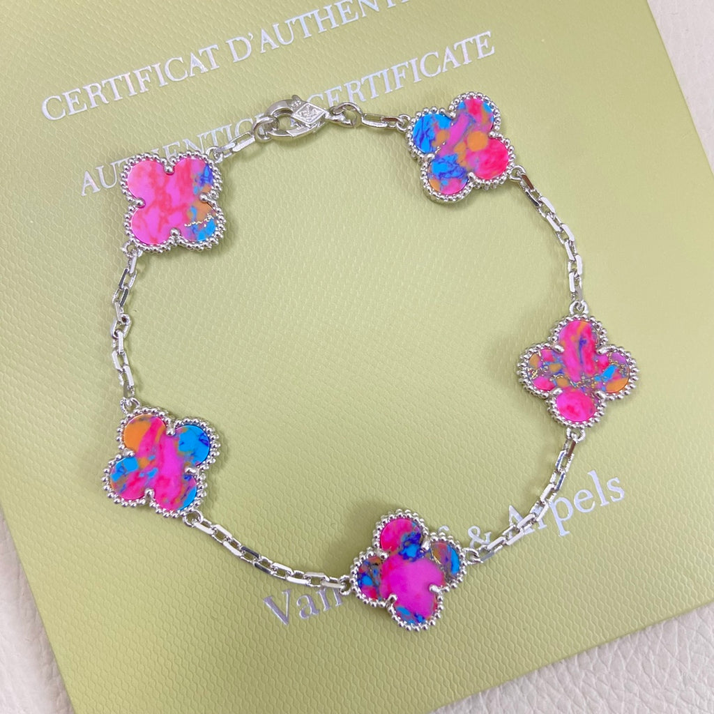 X5Q85VA182X Popular Necklace. Bracelets