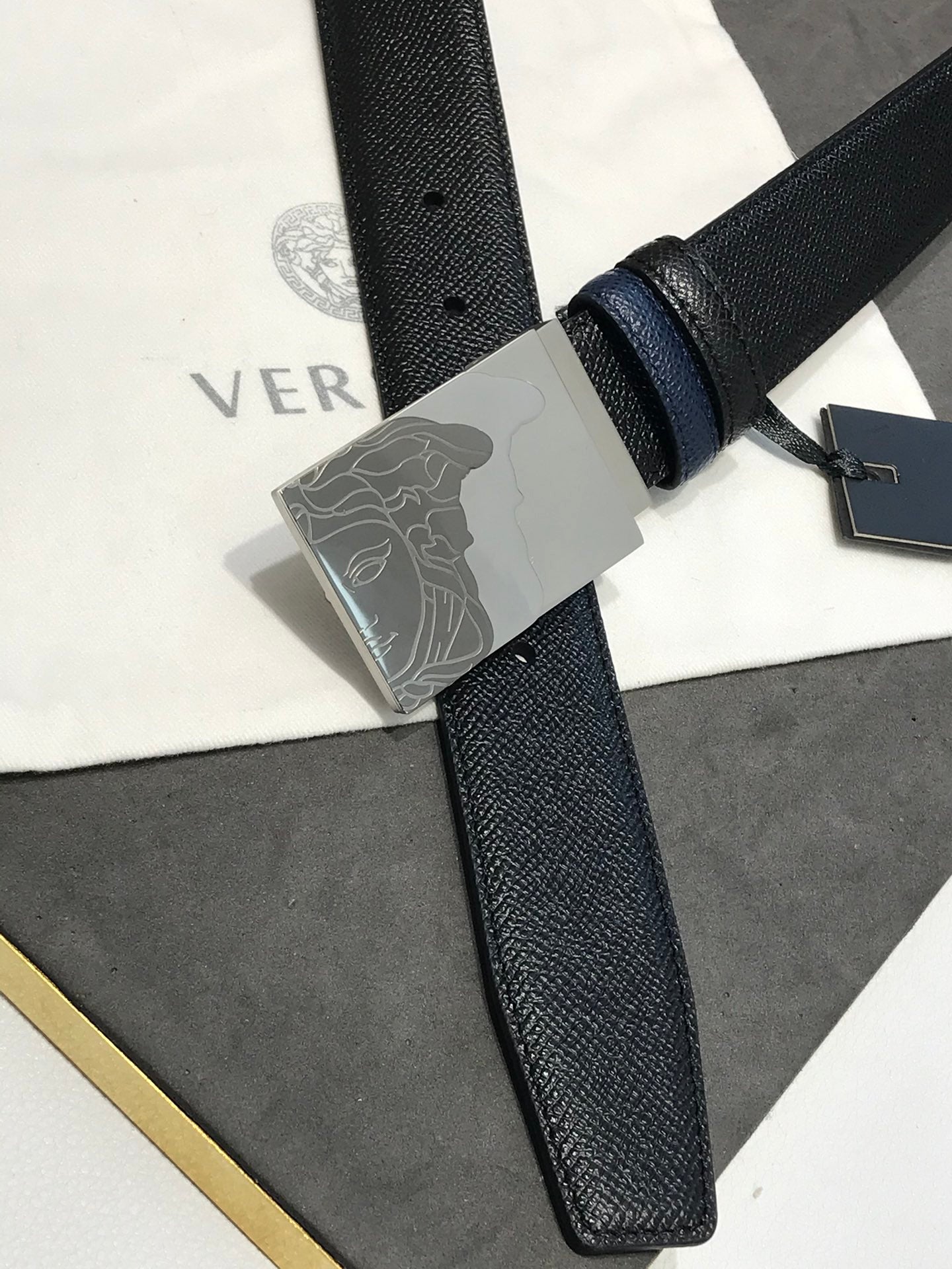 P1Q64V84 Popular  High quality belt With full package