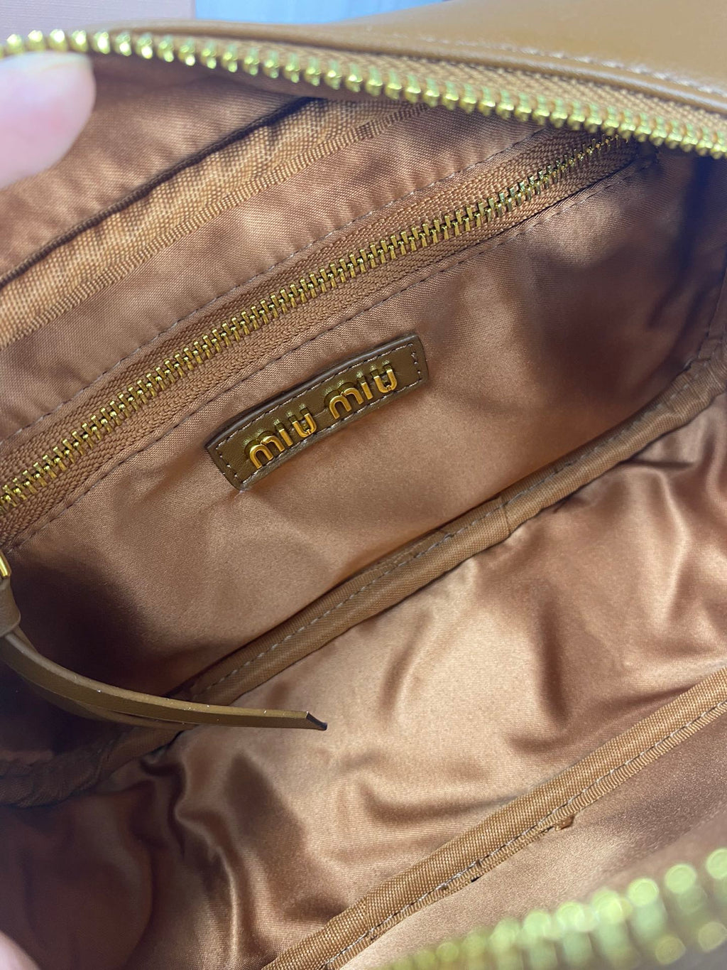 B1R15A131 Popular leather bag