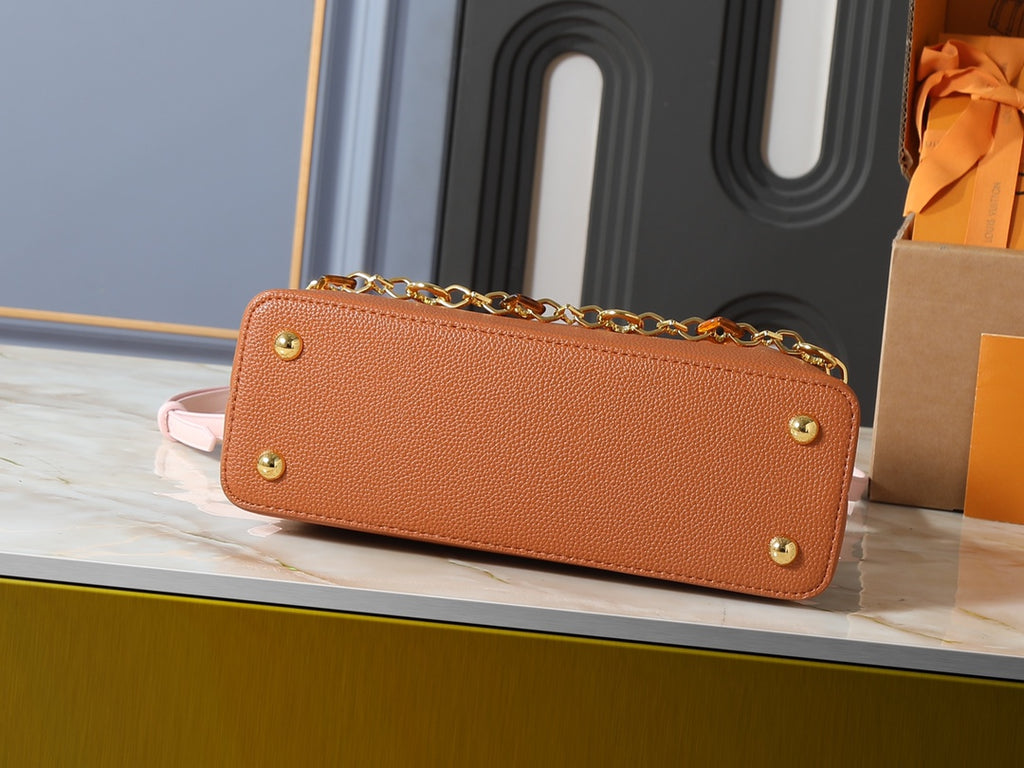 B1P46E46 Popular leather bag