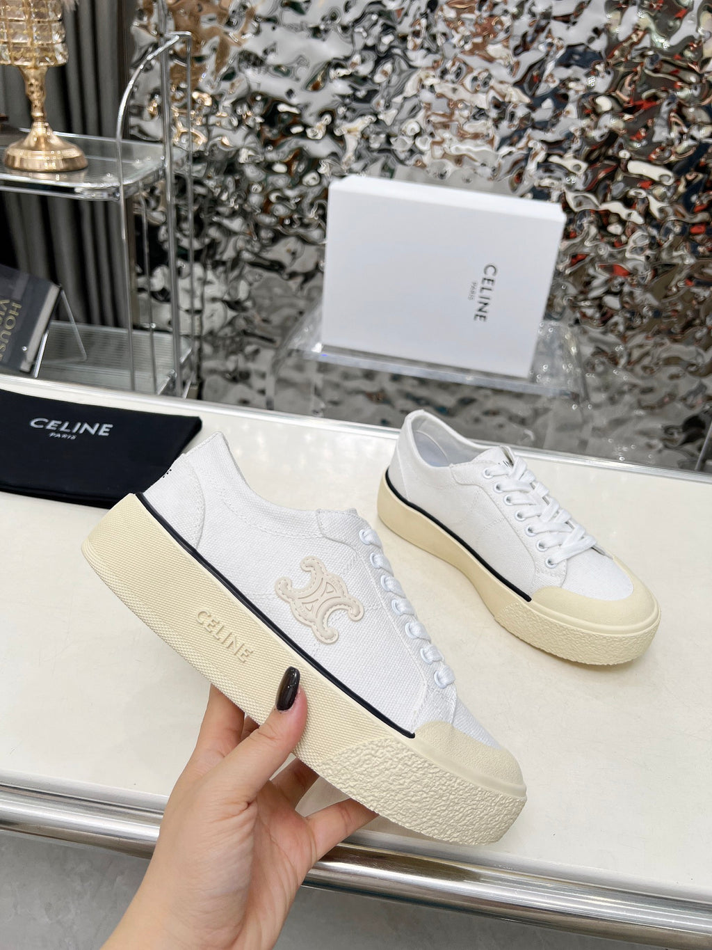 Z2Q105N432  Popular high-quality Shoes