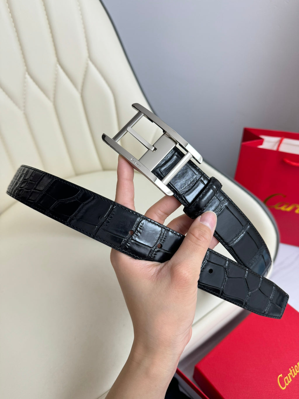 P1W15K172 Popular   High quality belt With full package