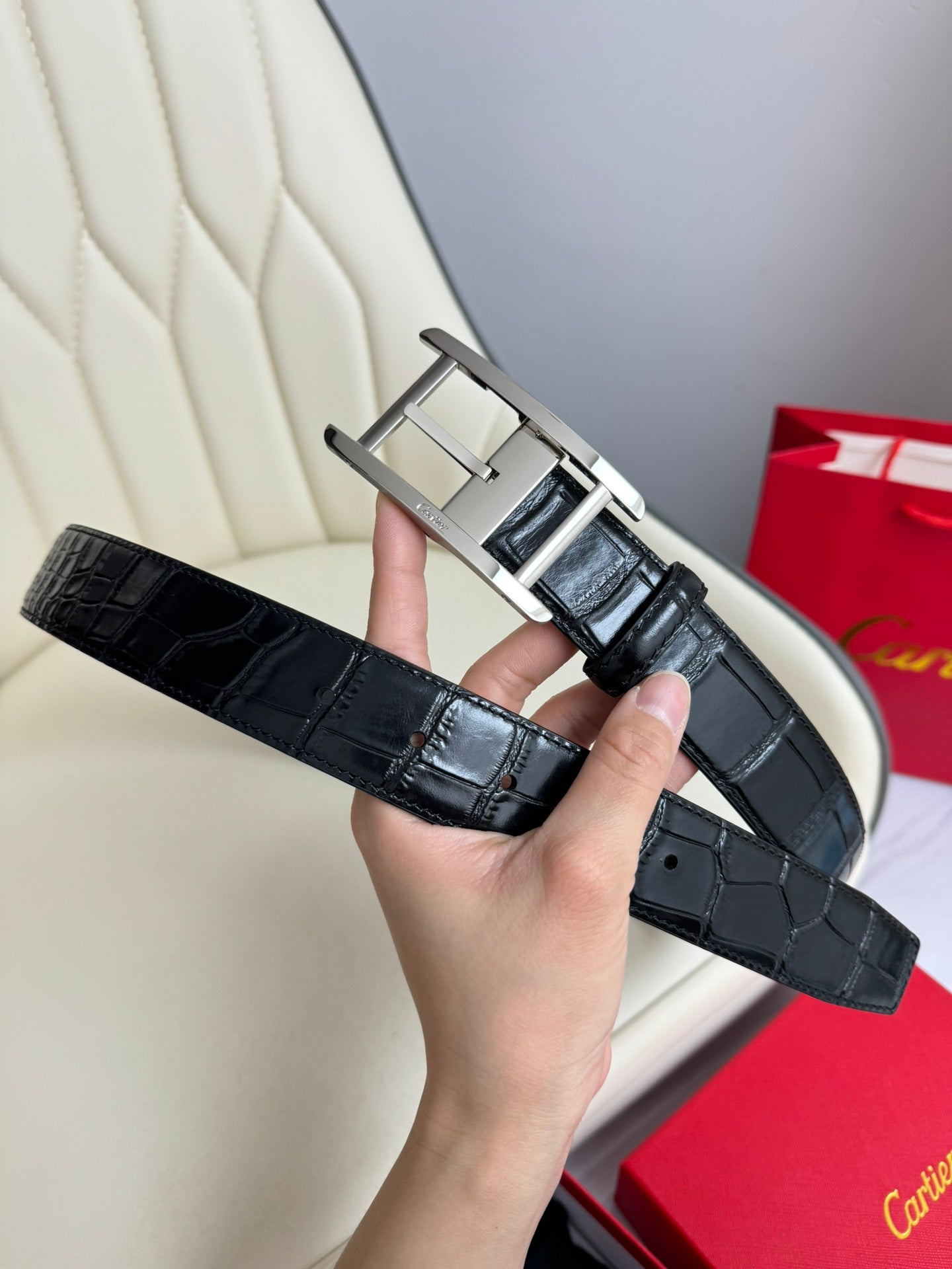 P1W15K172 Popular   High quality belt With full package