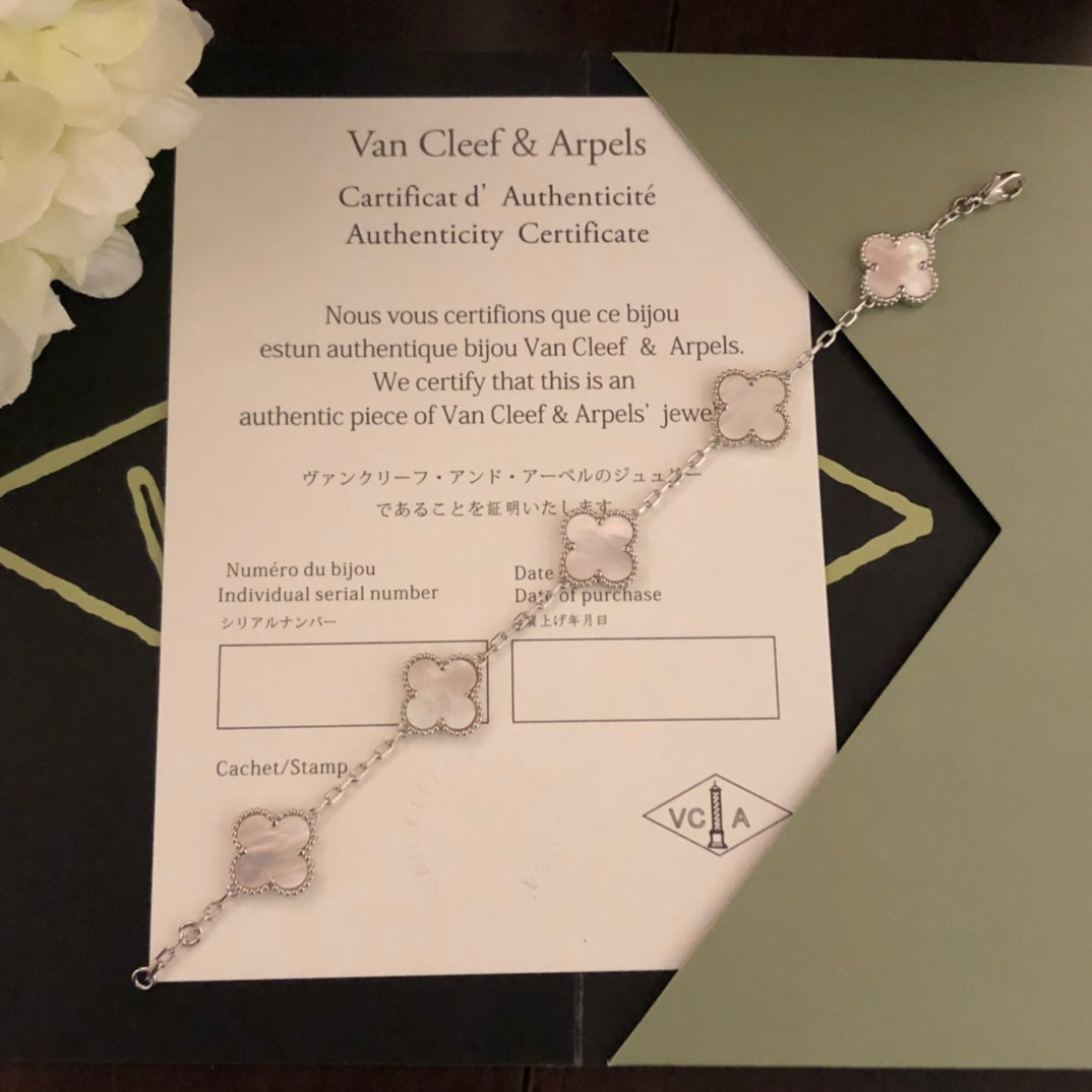 X5X53VA180K  Popular bracelets 5 flowers normal size1.5cm flower
