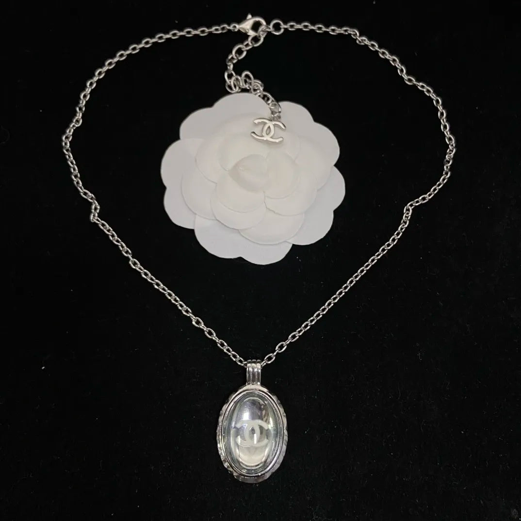 X1Q85C233X Popular Necklace. Earrings