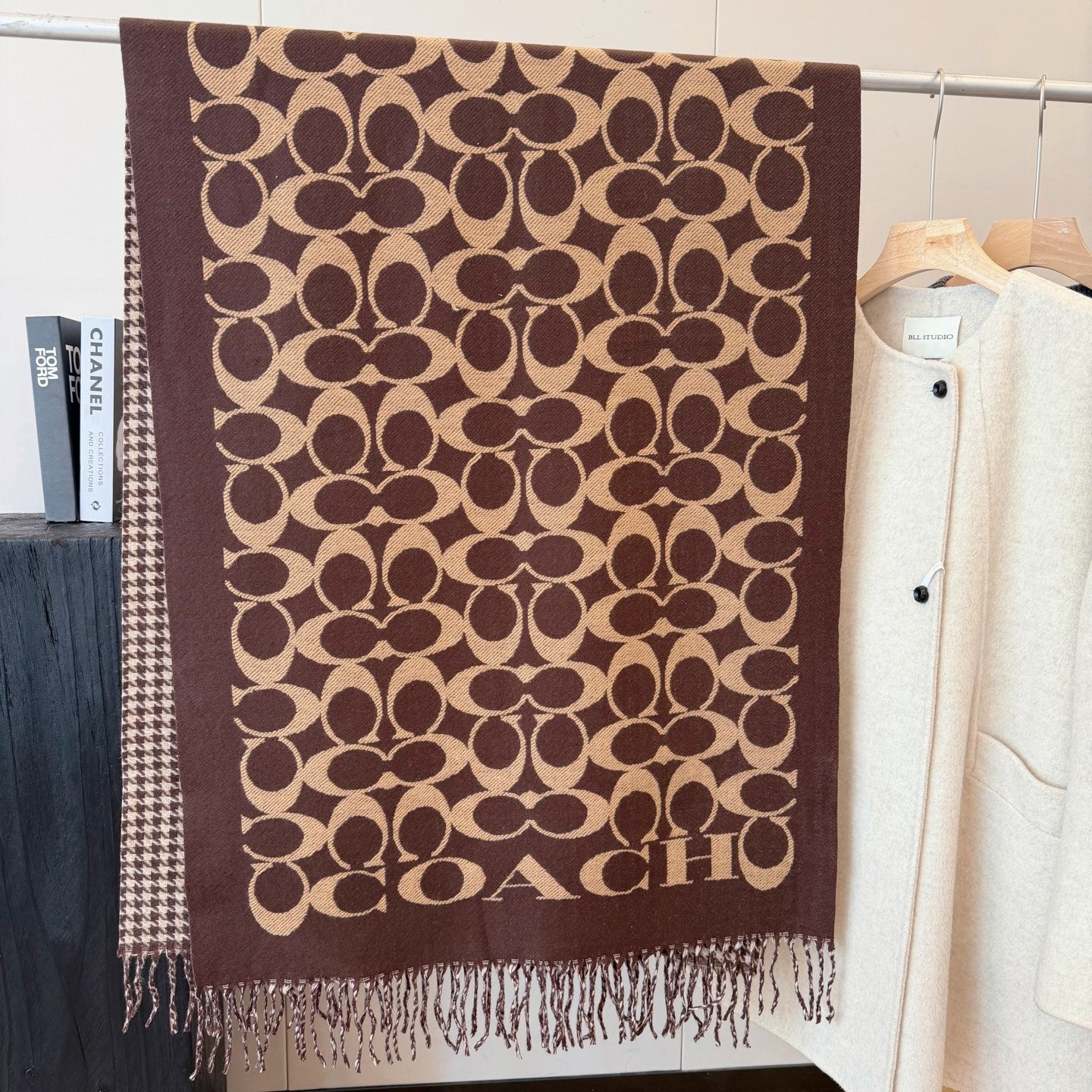 W1R86A51 Popular Winter Scarves