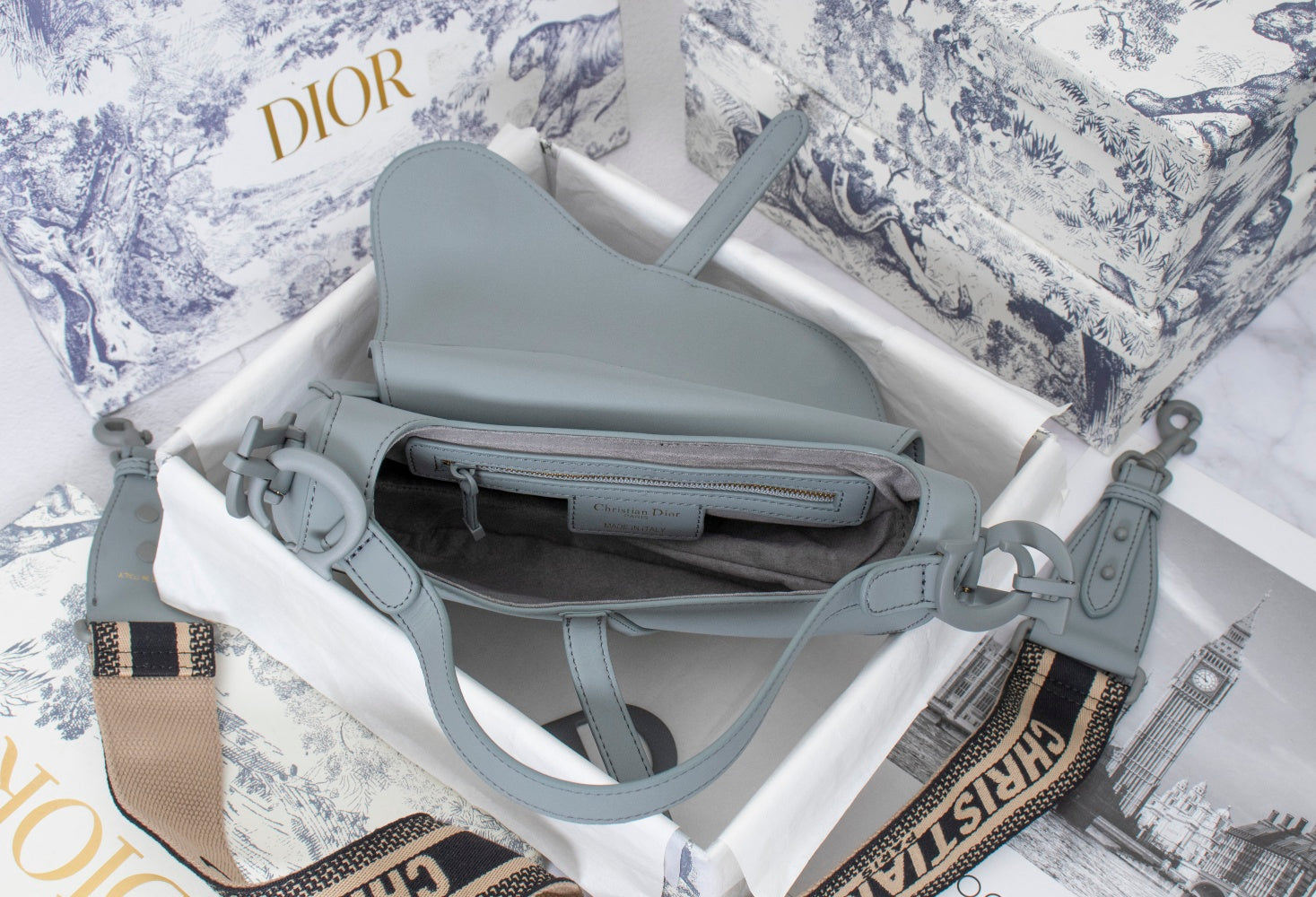 B5X111D10 Popular   leather bag 