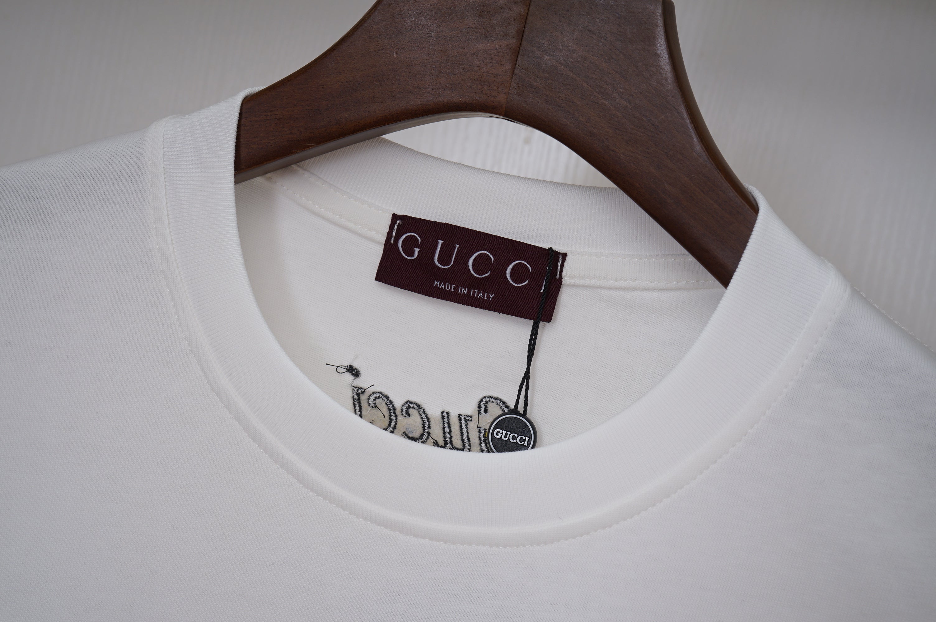 U1N65B23 Popular T-shirt