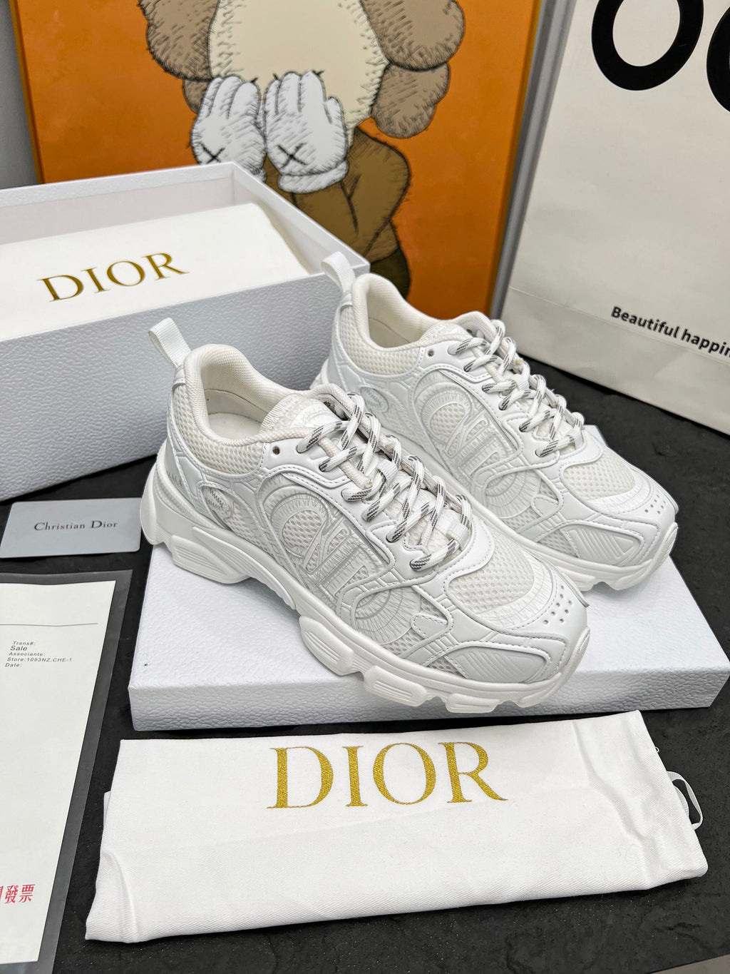 Z2Q105D311 Popular high-quality Shoes