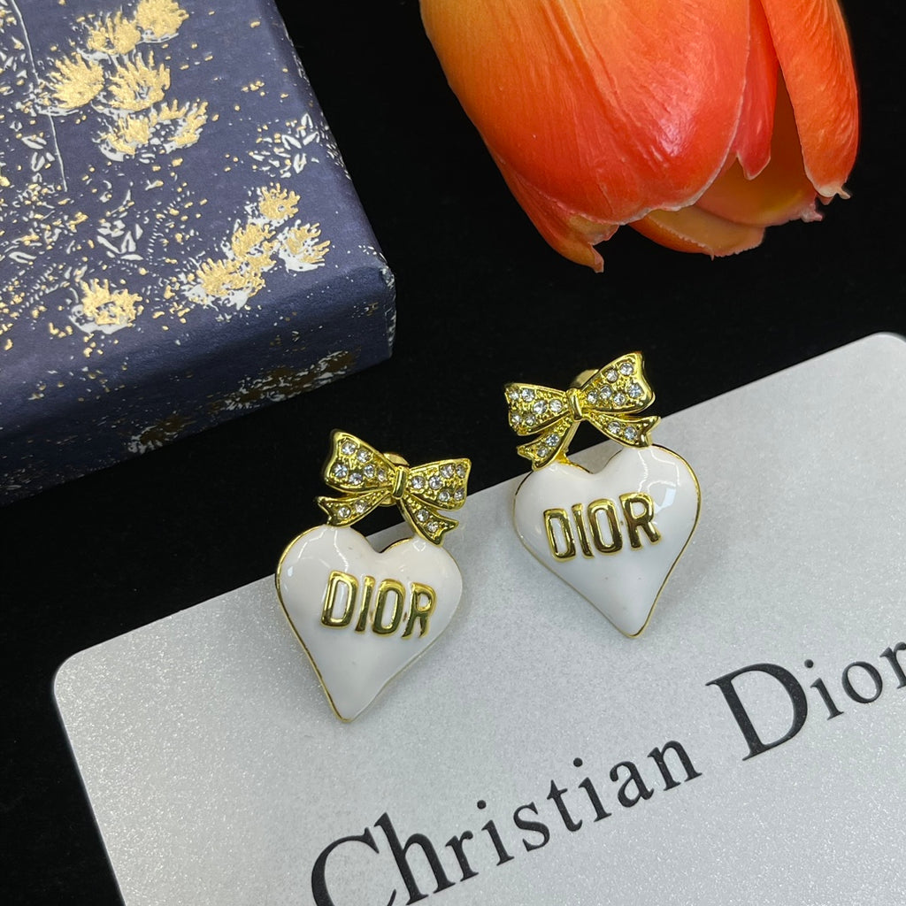 X1Z94D772E Popular  Earrings