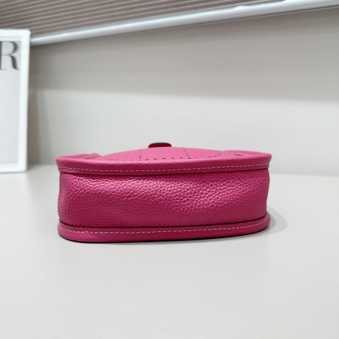 B1N46H5 Popular leather bag