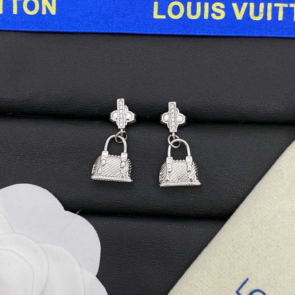 X1Z95E67E Popular Earrings