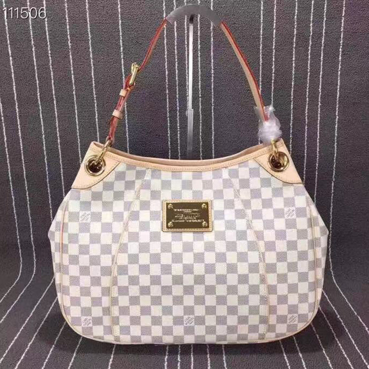 B1P11E11 Popular   leather bag 