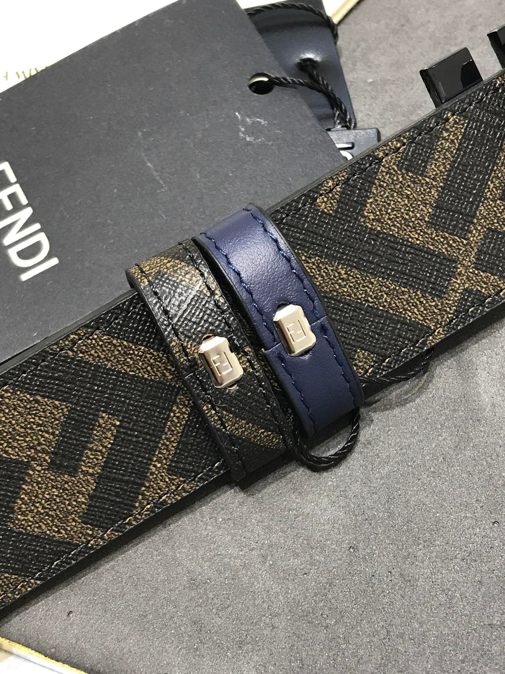 P1Q64F77 Popular   High quality belt With full package