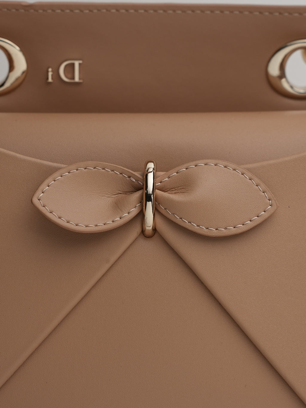 B1P36D89 Popular leather bag
