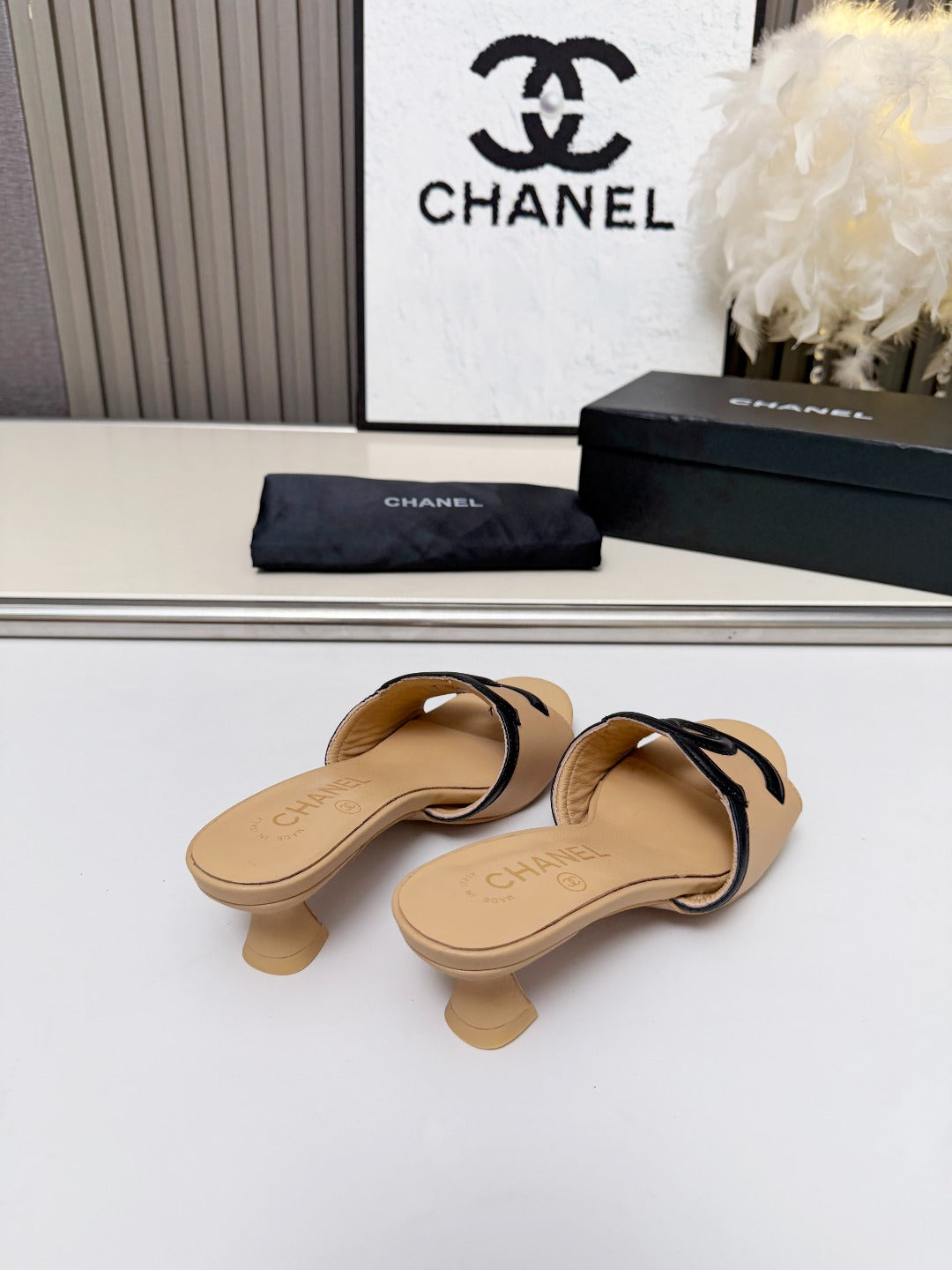 ZPX76C4  Popular high-quality leather slippers