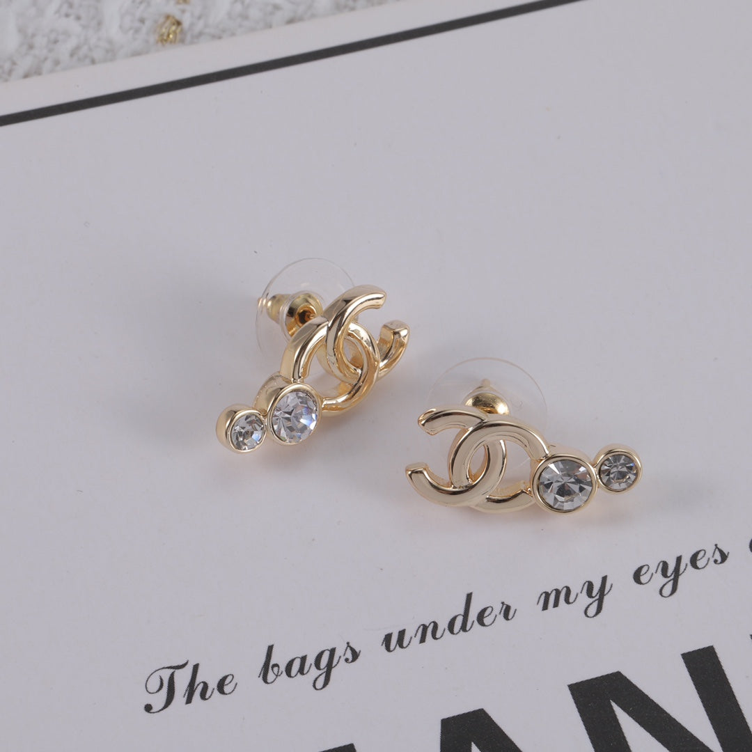 X1Z94C1081E Popular  Earrings