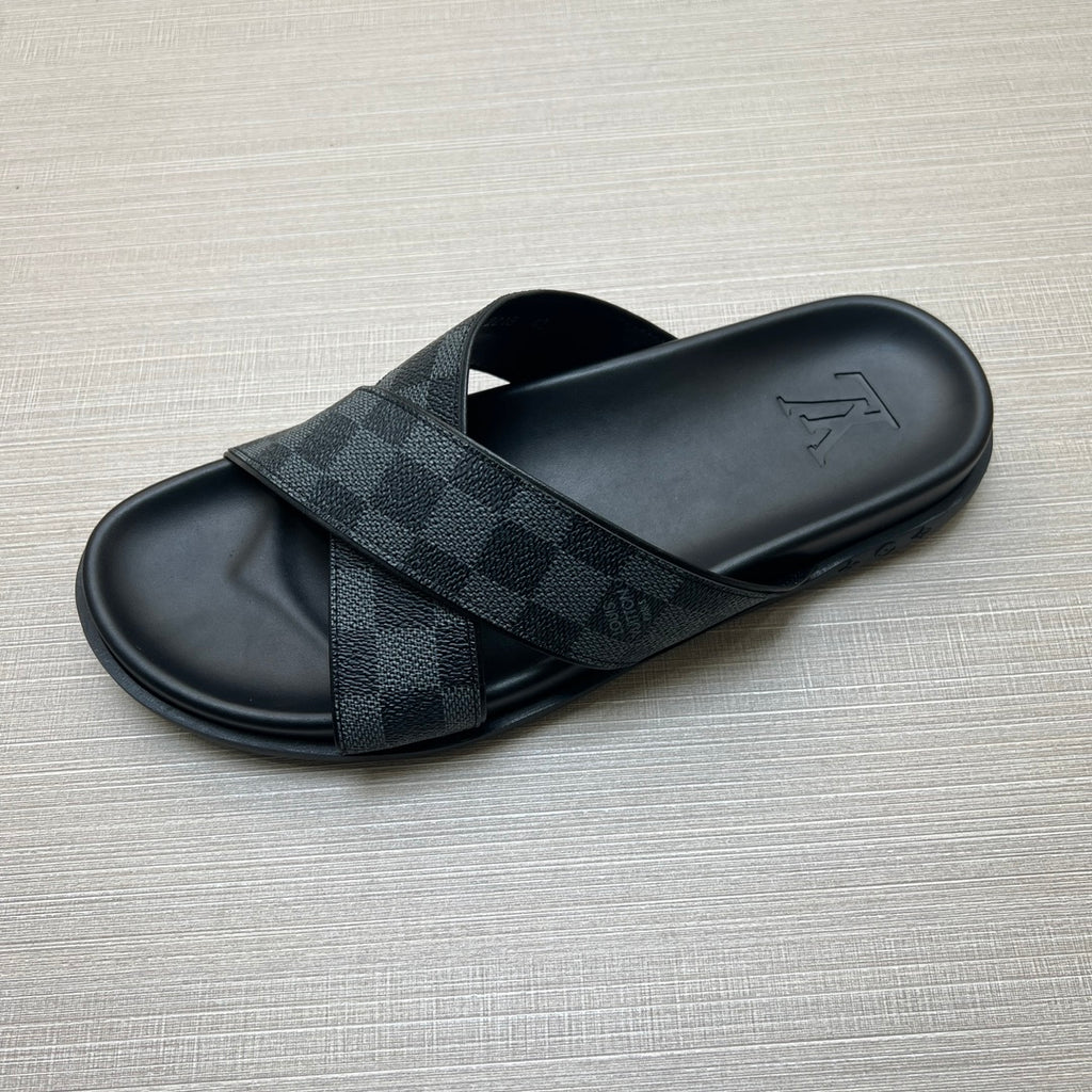 Z5ZE59 Popular slippers