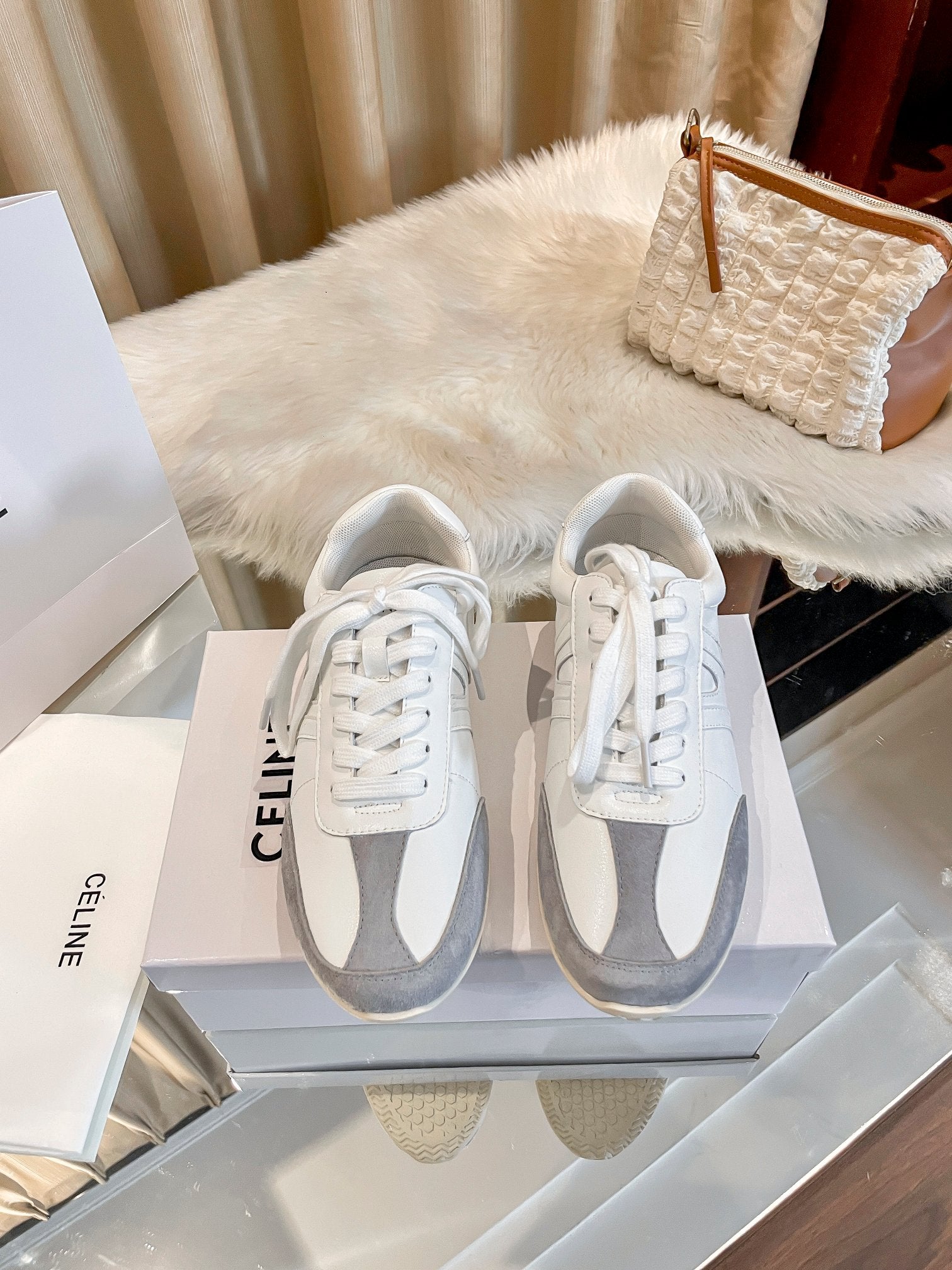 Z1N285N2  Popular sneakers