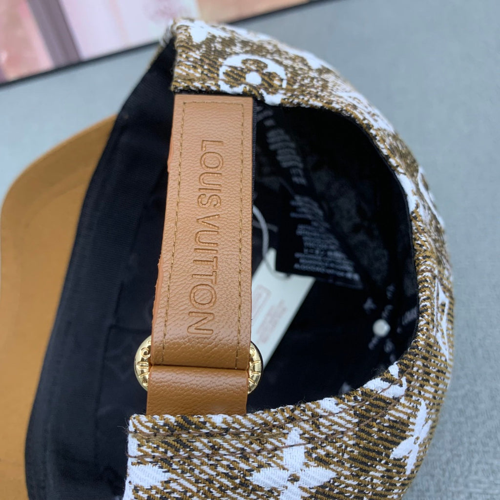 M1Q85E18 Popular hats