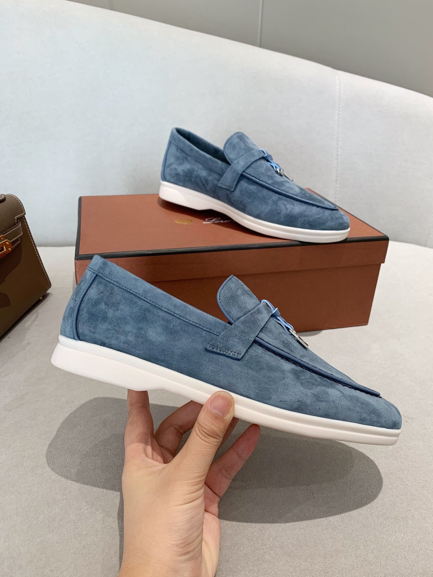 Z2R55A10 Popular high-quality shoes