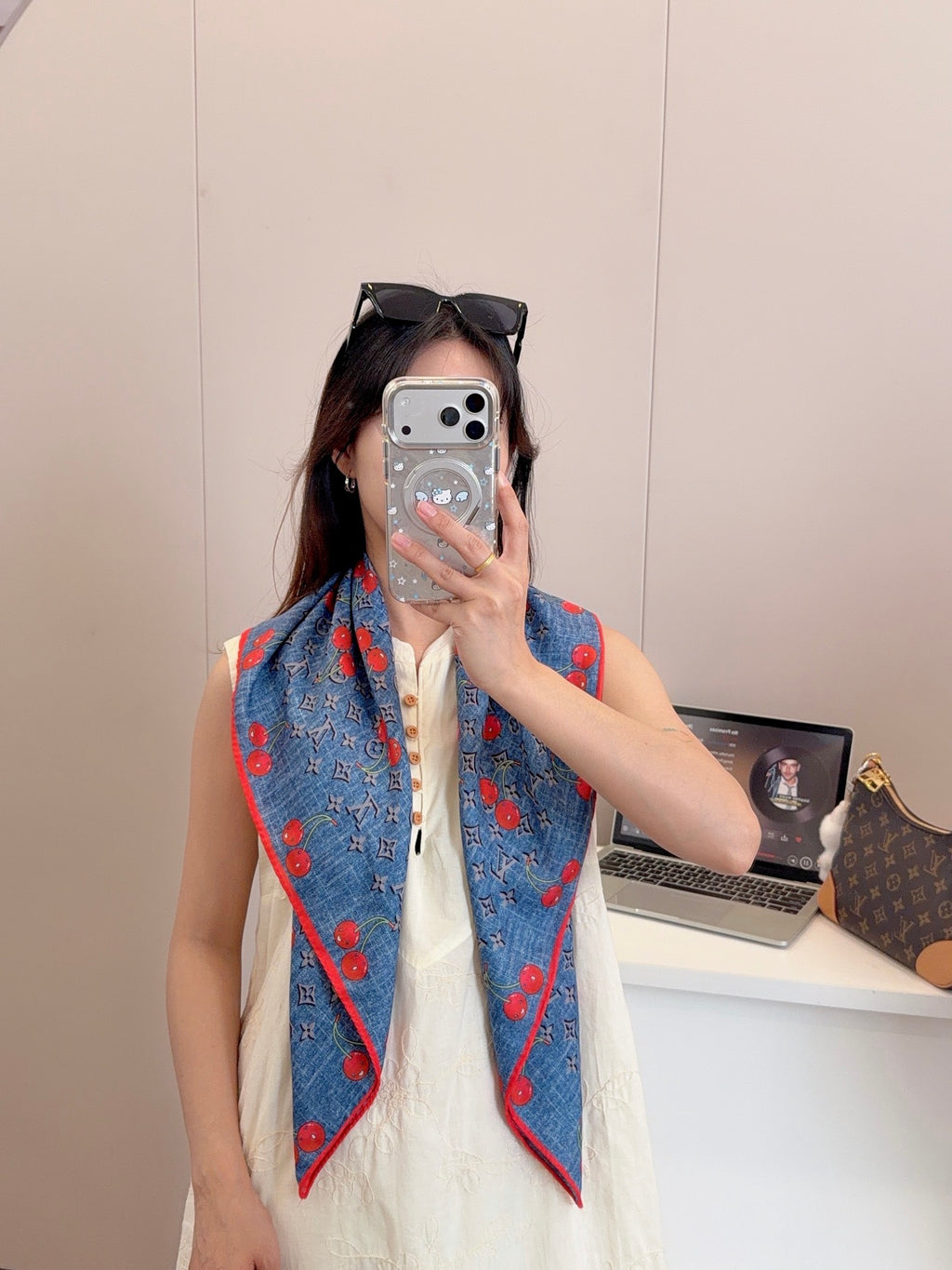 W1N36E31 Popular Silk Scarve