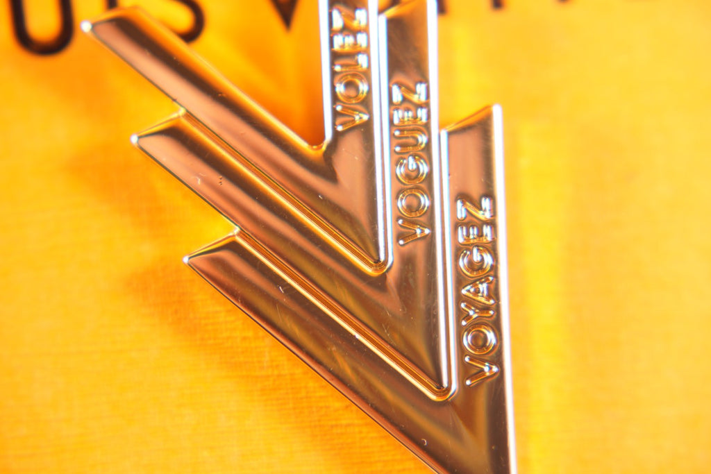 A1Z124E89  Popular key closure