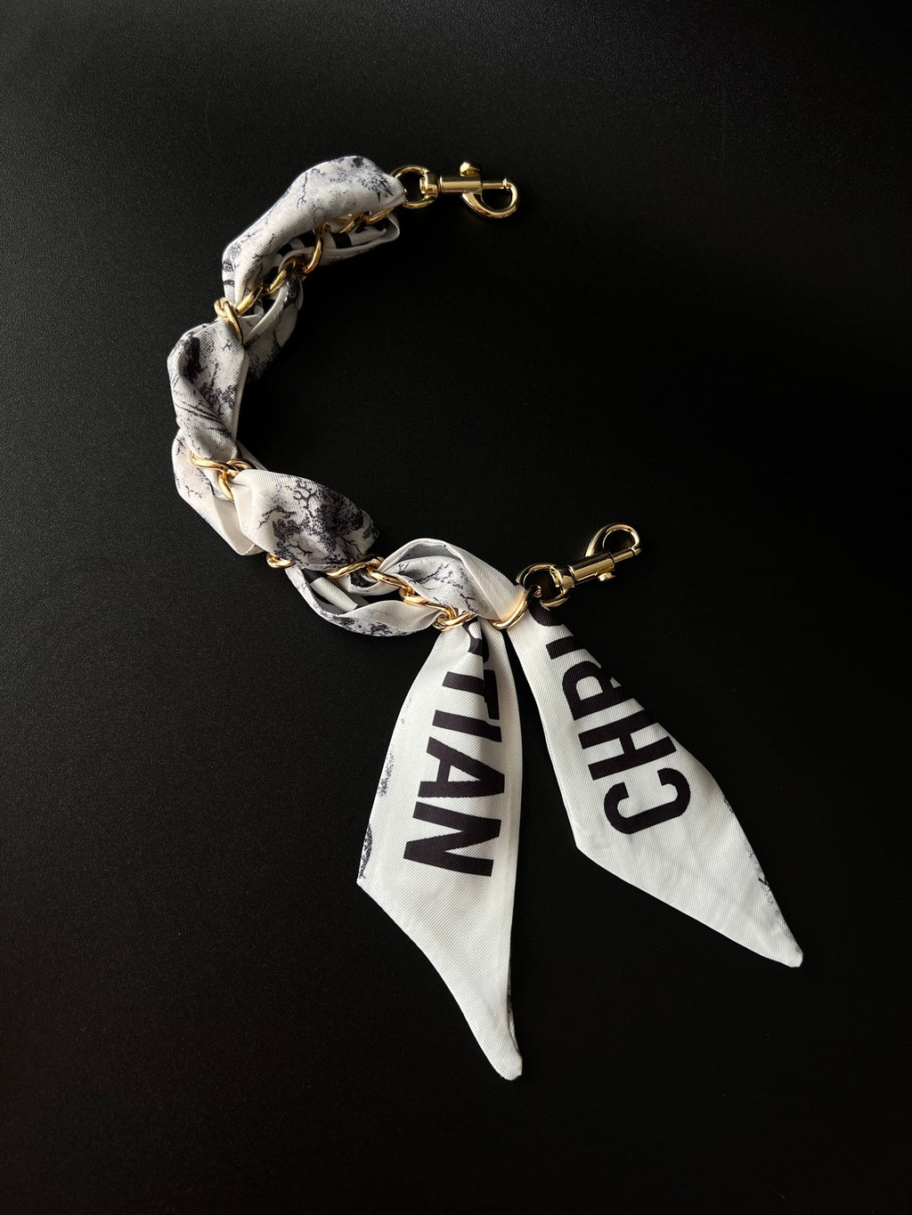 A1R76D83 Popular bag 's charms accessories