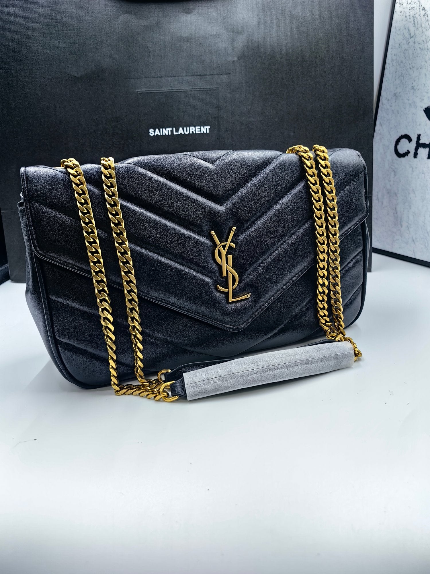B1N165SL108 Popular leather bag