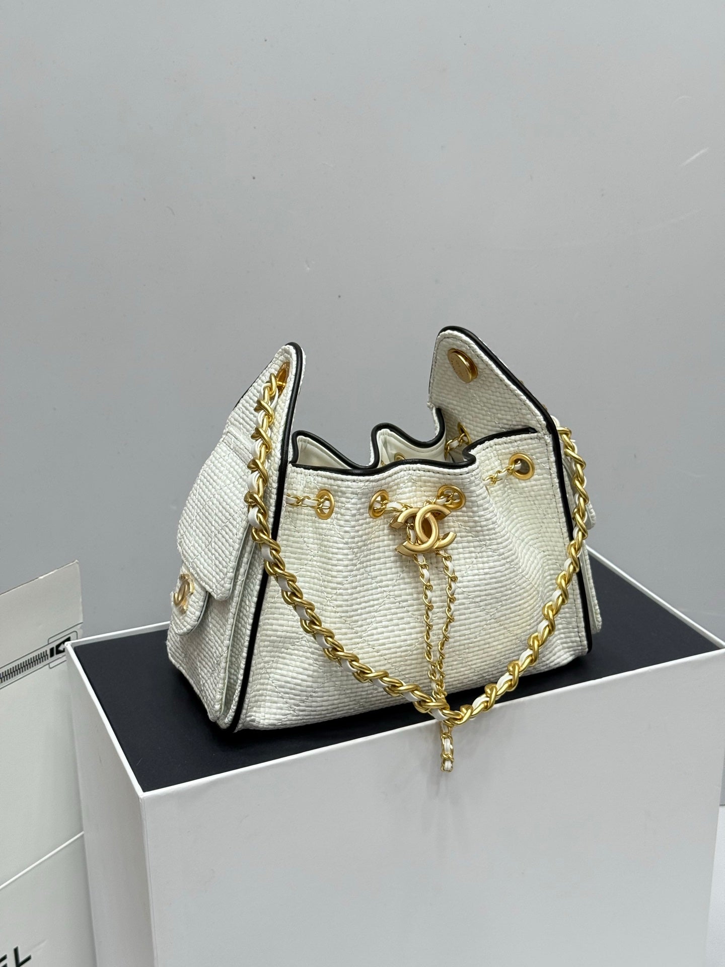 B1P36C20 Popular Woven bag