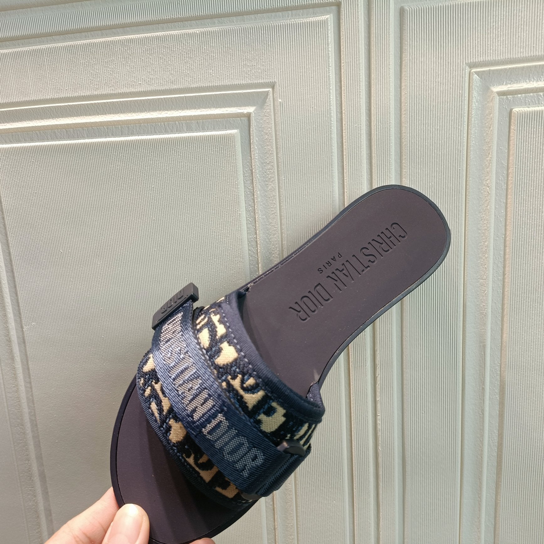 Z1ZD20 Popular Slippers
